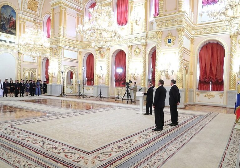 Embaixador do Brasil na Rússia entrega credenciais diplomáticas ao Presidente Putin